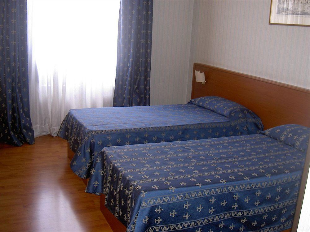 Hotel Marc'Aurelio Roma Oda fotoğraf